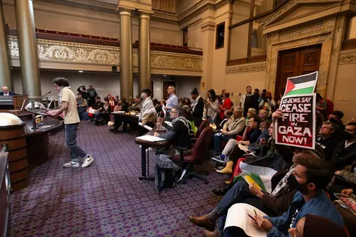 Speakers at Oakland City Council meeting defend Hamas, some deny Oct. 7 atrocities