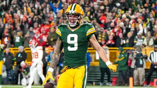 Chiefs fall to Packers in stunning fashion as game ends in controversy