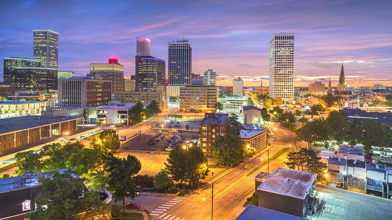 These 6 cities and this state will pay you to move to them