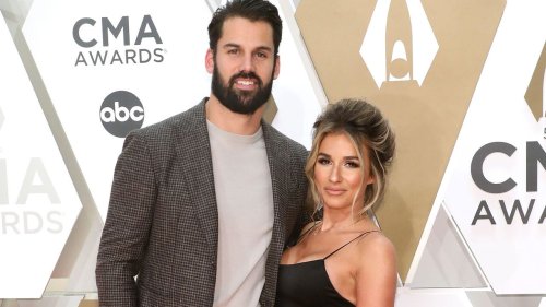 Jessie James Decker Jokes Husband Erics Abs Are Fake In Shirtless Snap Following Photoshop