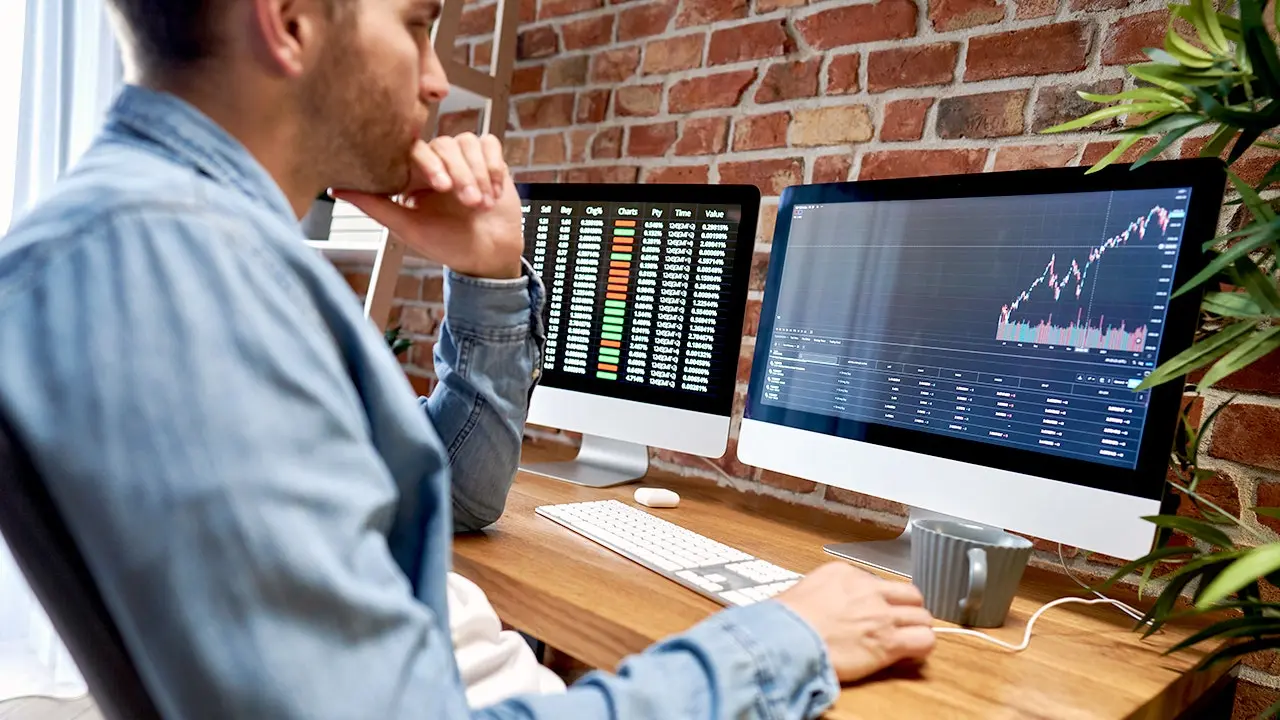 6 crypto scam scripts criminals use to steal your money