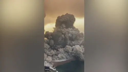 Watch: Lightning flashes inside erupting volcano's ash plume in Italy