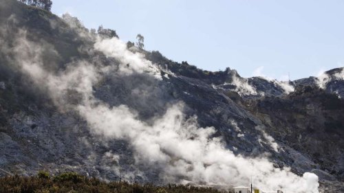 Bebenserie an Italiens Supervulkan – Gemeinde baut Evakuierungsstraße