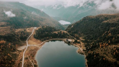 Ex-Biathlet will an Alpensee umstrittenes Vier-Sterne-Plus-Hotel hochziehen – „Verbrechen an der Natur“