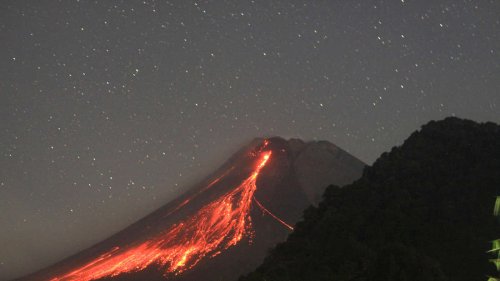 Mehr als 200 Beben am Tag: Vulkan-Riese in Indonesien bewegt sich auf Alarmstufe Rot zu