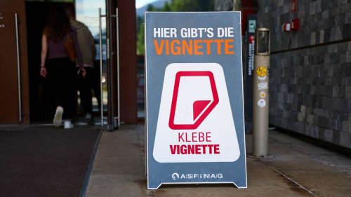 „Es gab kein Erbarmen“: 120-Euro-Strafe – Autofahrer wird trotz Vignette zur Kasse gebeten