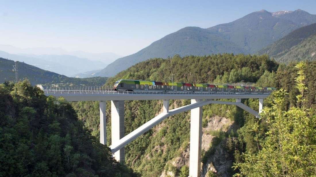 Nach 150 Jahren Wartezeit: Bahnprojekt löst großes Problem für Zugreisende in Südtirol