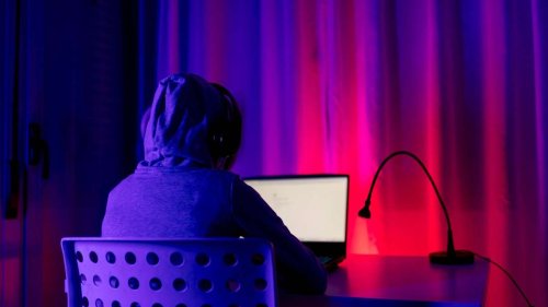 Hunderte Euro Gewinn – ohne Aufwand? Auf diese Internet-Geschäftsidee fährt Deutschlands Jugend total ab