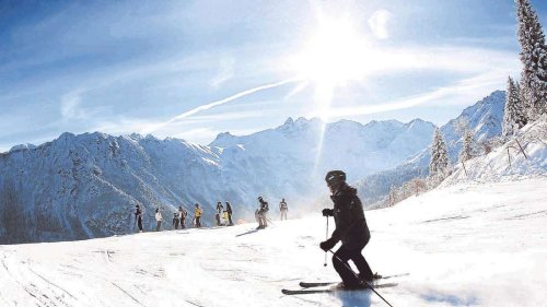 Skigebiete im Kosten-Check: Deutschland überrascht bei Ausrüstung