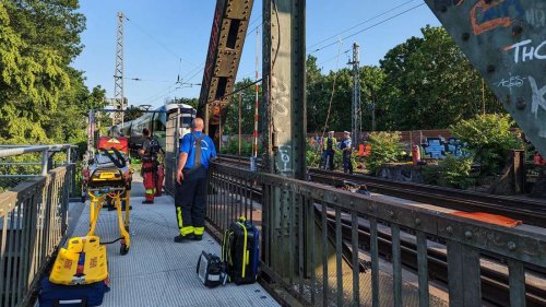 Großeinsatz in Frankfurt: ICE mit 450 Passagieren evakuiert