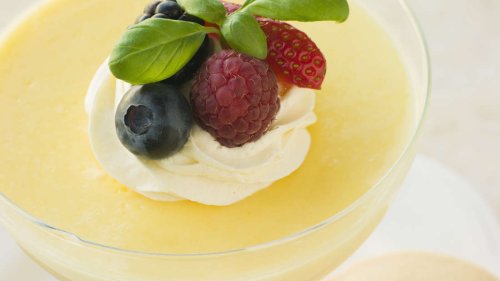 Fruchtiges Drei-Zutaten-Blitz-Dessert für zwischendurch: Probieren Sie Lemon Posset