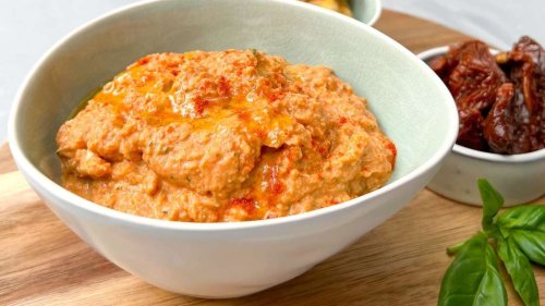 Mediterraner Genuss: Einfacher Tomate-Mozzarella-Aufstrich zum Selbermachen