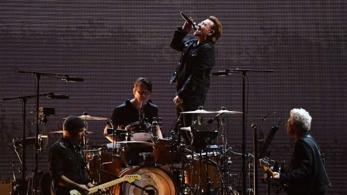 U2 präsentieren alte Songs in neuem Klang