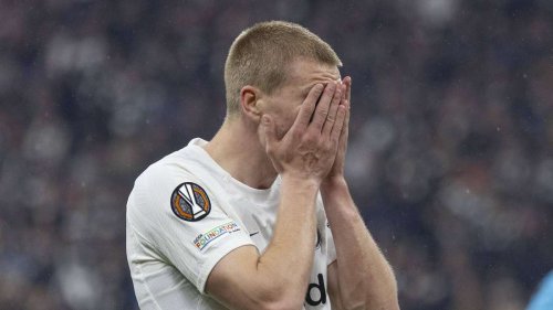 Frust bei Eintracht-Fans nach Europa-League-Aus: „Doof gelaufene Aktion von Santos“
