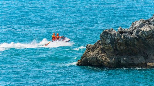 Zwei Touristen ertrinken an Strand in Italien – Familie muss alles mit ansehen