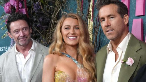 „It Ends With Us“-Drama: Weshalb Hugh Jackman in den Rechtsstreit reingezogen werden könnte