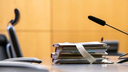 Frau bei Frankfurt gequält und getötet – Mutter und Sohn verurteilt