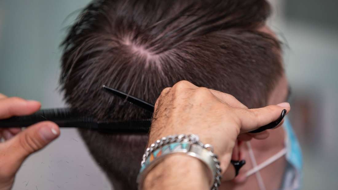Kampf gegen Transsexualität: Republikaner wollen bestimmte Haarschnitte verbieten