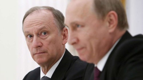 „Chaos“: Putins rechte Hand meldet sich mit versteckter Drohung an Russlands Nachbarn