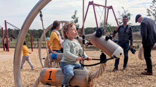 Frankfurt eröffnet Rennbahnpark: Natur, Kinderfarm und der neue DFB-Campus