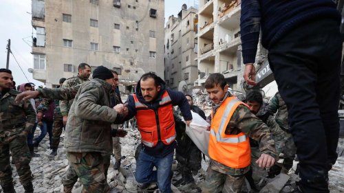 Erdbeben in der Türkei und Syrien: Hoffnung auf weitere Überlebende schwindet – THW-Team vor Ort