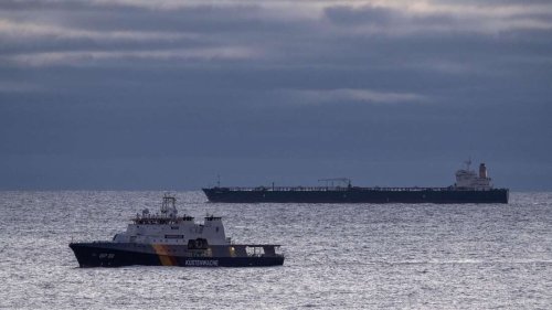 Putins Schattenflotte im Visier: Großbritannien schwingt den Sanktionen-Hammer gegen russische Öltanker