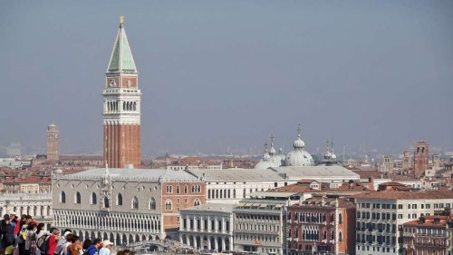 Mindestens 20 Tote bei Busunglück in Venedig zu befürchten