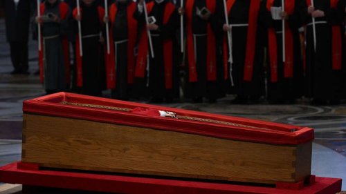 Beerdigung von Papst Franziskus: Vatikan nennt Zeitplan, Ablauf und Dauer der Trauerfeier