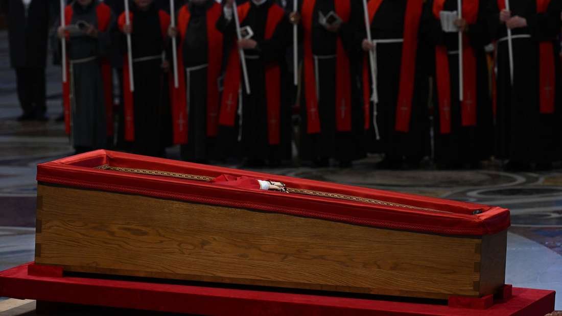 Beerdigung von Papst Franziskus – Vatikan meldet Zeitplan und Ablauf der Trauerfeier