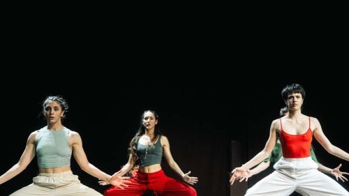 Tanzstück „Plié“ in Wiesbaden – Mit lässigen spanischen Wurzeln