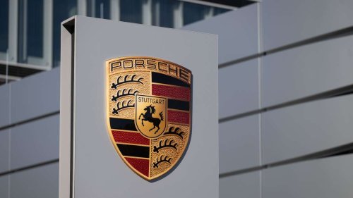 Starker Börsenstart: Sportwagenbauer Porsche sprintet in den Dax