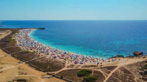 Strandurlaub nur mit Reservierung: In Sardinien wird’s jetzt kompliziert