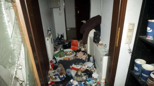 Zwanghaftes Horten: Rentnerin kämpft gegen das Messie-Syndrom