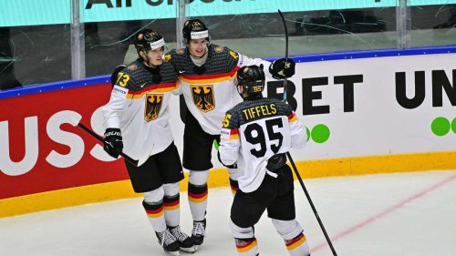 Eishockey-WM: Deutschland - Schweiz im Live-Ticker – DEB-Team rettet sich in die Pause