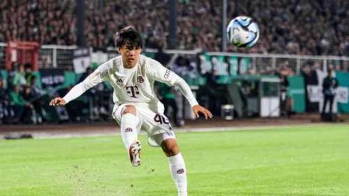 Unbekannter Japan-Export des FC Bayern profitiert von Gnabrys Verletzung