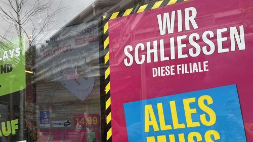 Ausverkauf läuft: Discounter schließt zig Filialen – Immer mehr bittere Details bekannt