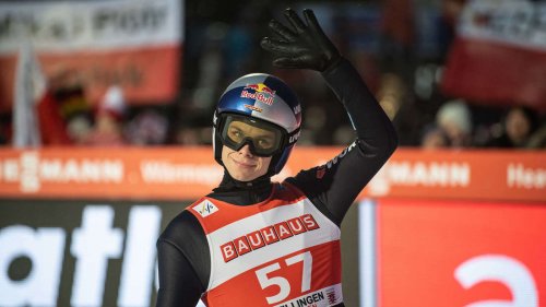 Skispringen: Wellinger verabschiedet sich mit Top-Ten-Platz, Krimi an der Spitze