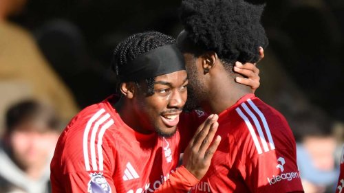 Shootingstar von Nottingham Forest passiert lustiger Jubel-Fail