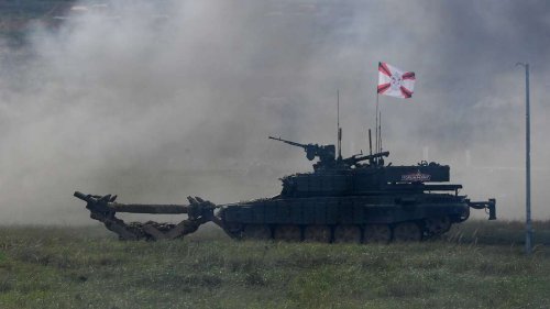Russland erleidet peinliche Verluste: Super-Panzer wird von eigenen Minen vernichtet