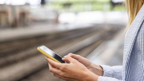 Zuschüsse und Verdienstgrenze: Was gilt beim Deutschlandticket für Minijobber?