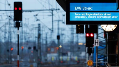 Bundesweiter Streik legt Verkehr in Hessen lahm: Verhandlungen noch am Streiktag