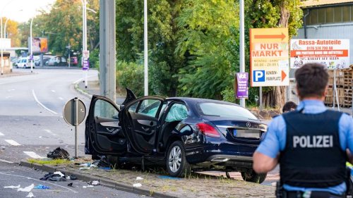 Schwerer Verkehrsunfall in Wiesbaden: Alkohol am Steuer vermutet