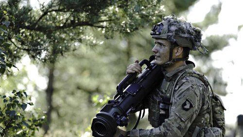 Geschosse mit bis zu 800 km/h: „Carl Gustaf“ macht Soldaten im Ukraine-Krieg krank