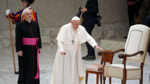 Papst bei Generalaudienz: „Mir geht es noch nicht gut“