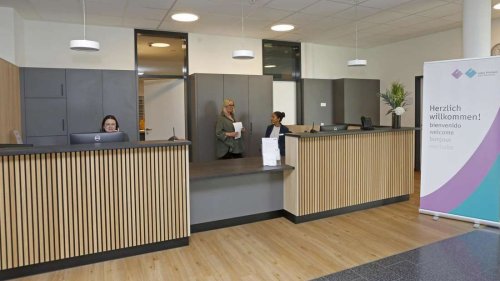 Salus-Klinik für Sucht- und psychosomatische Erkrankungen feiert Eröffnung in Bad Nauheim