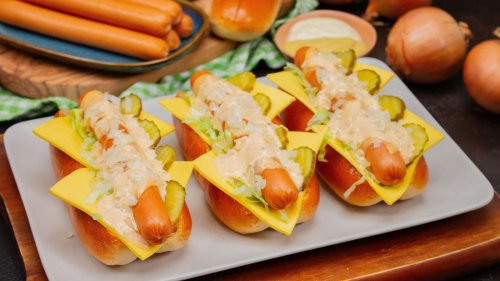 Big Mac trifft Hot Dog: Dieses Rezept vereint zwei amerikanische Fast-Food-Ikonen