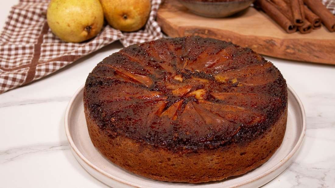 Das perfekte Dessert: Upside-Down-Birnenkuchen leicht gemacht