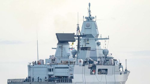 Fregatte „Hessen“ wehrt Huthi-Angriff im Roten Meer ab