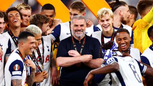 Tottenham-Trainer Postecoglou hält kurioses Versprechen – Sons besonderer Kane-Gruß
