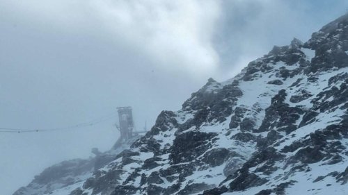 Unwetter in den französischen Alpen legen Touristenorte lahm – bekannter Tunnel betroffen